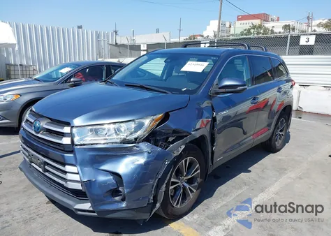 2019 Toyota Highlander Hybrid Le z USA, uszkodzony, nr VIN 5TDBGRFHXKS074774